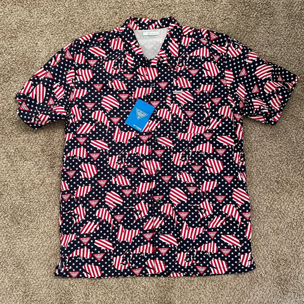 Columbia Men’s Troller Fishing Shirt, American Flag Fish, Medium